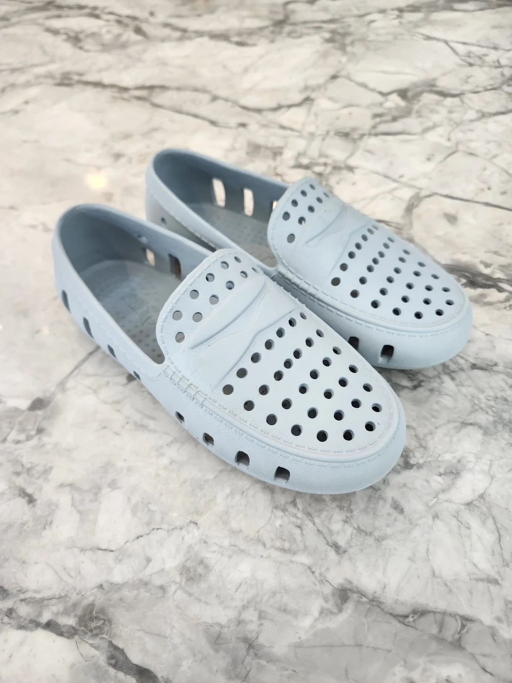 Floafers Country Club Kids Size 1 Light Blue Waterproof EVA Foam Penny Loafers